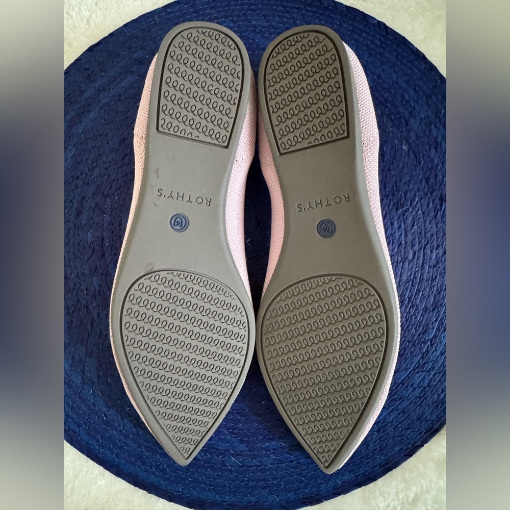 Rothy's “The Point” Light Pink Knit Flats Size 7 - Picture 5 of 10